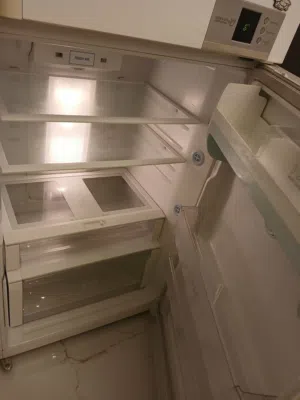 تلاجة lg  بحالة الوكالة