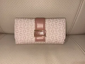 Wallet GUESS