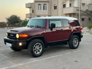 Used Toyota FJ in Al Khums