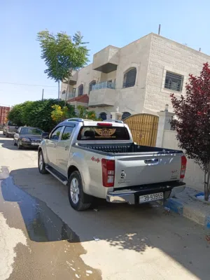 Used Isuzu D-Max in Amman