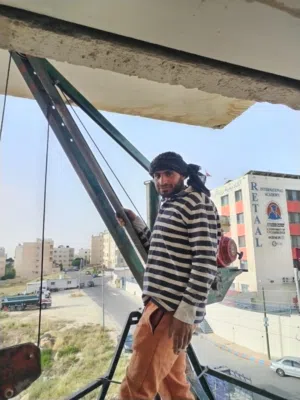 ونش صرصور لرفع المواد لصاحبه عمرو الجزار