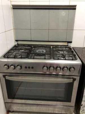 فرن مستعمل للبيع