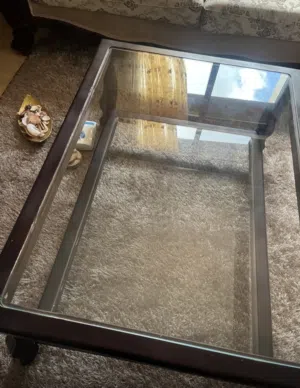 طربيزات مكون من طربيزة وسطية مستطيلة و 2 طربيزة جانبية للبيع