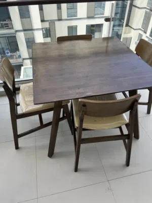 طاولة سفرة 25 omr