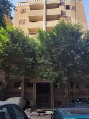 عقار للبيع مجهز فندق او مستشفى او عيادات في الهرم مدكور موقع مميز فرصة استثمارية للجادين