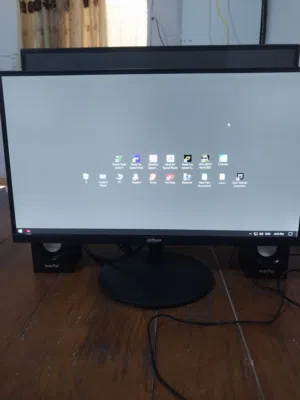 22" Other monitors for sale in Ramtha