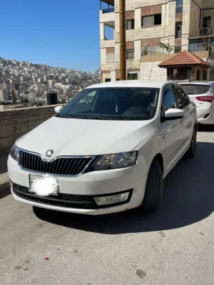 سكودا-راييد-2015-للبيع-1600-ديزل