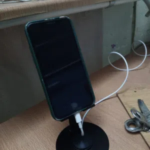 آيفون xs الصغير