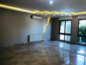210 m2 3 Bedrooms Apartments for Rent in Amman Khalda