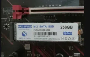 هارد ssd m.2 sata 4*3 المساحة 256gb السعر 30ااف