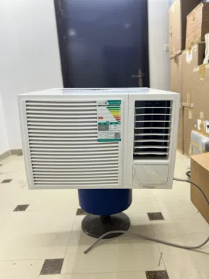 2 Air conditioner just like new o purchase 3 months before