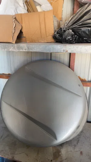كفر تاير سبير علاق كان راكب على RAV4