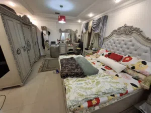 للإيجارالمؤقت شقه مفروشه استخدام طبيب..أثاث حديث