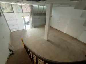 Monthly . 100 m20