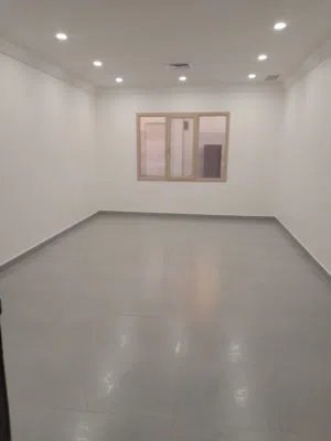 1 m2 2 Bedrooms Apartments for Rent in Hawally Salmiya