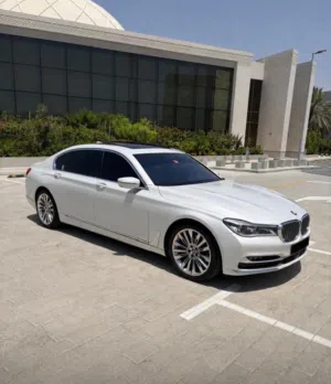 بي ام دبليو BMW 730Li 2018  بحالة ممتازة للبيع