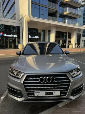 Audi Q7 2018 GCC specs 62000 AED urgent sale