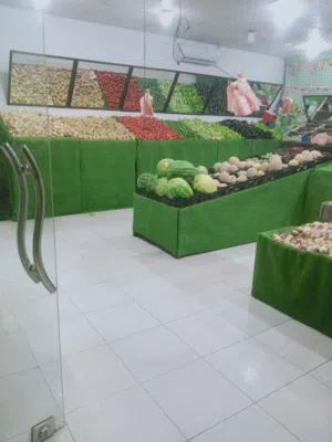 مطلوب شريك مصري في محل خضرة يكون في سوق الجمعه