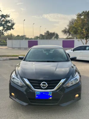 Used Nissan Altima in Buraimi