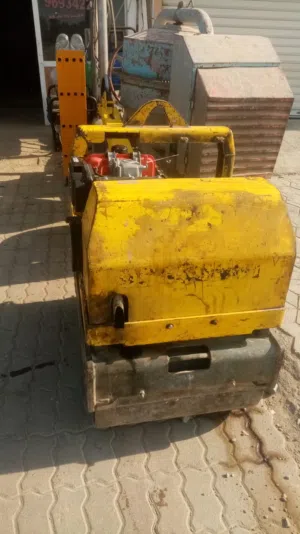 معدات ومولدات كهربا وغيرها للايجار