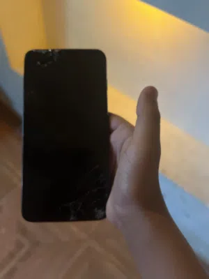 Apple iPhone SE 2 64 GB in Amman