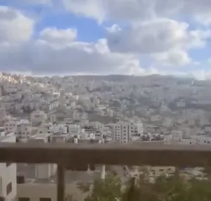 ‏٣ غرف نوم ‏.‏ حمّامين ‏.‏ 130 م٢‏2