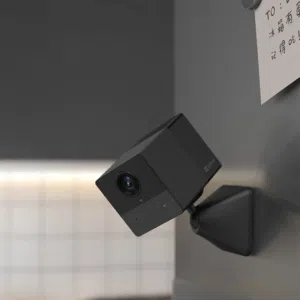 كاميرا BC2 الذكية من EZVZ هي كاميرا WiFi لمراقبة المنزل تتميز البطارية القابلة للشحن ضمان سنة
