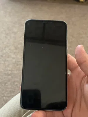 Apple iPhone X 256 GB in Basra