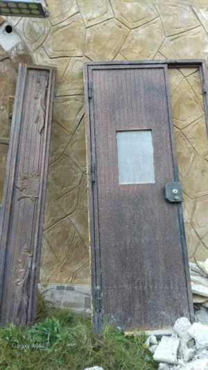 باب مدخل فردتين حديد