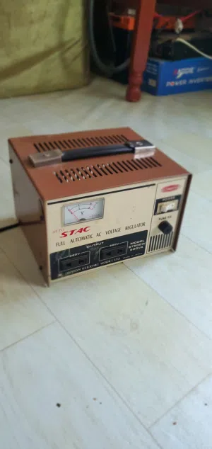 منظمات كهربائية