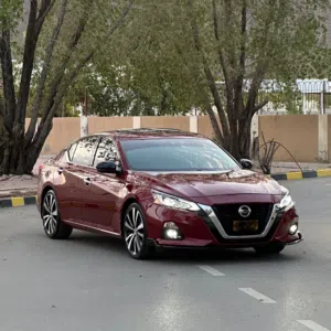 Used Nissan Altima in Al Batinah