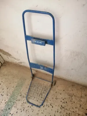 عربة نقل يدوية  من شركة ايكيا.