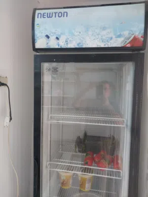 عدد محل مجمدات للبيع