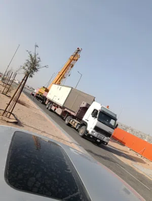 بيع وشراء الكرفانات والكونترات بأفضل الأسعار تلبية احتياجات شركات المقاولات العامه وسكن العمال والعز