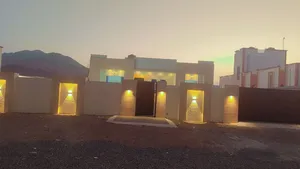 ‏٣ غرف نوم ‏.‏ ٤ حمّامات ‏.‏ 187 م٢‏0