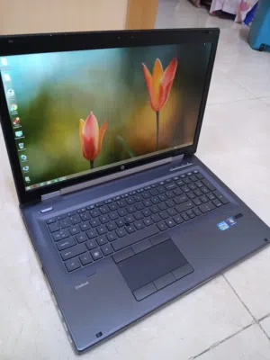 17 inch with 1gb graphic amd ..hp 8760w core i5 2nd generation ram 8gb hard disk perfect condition