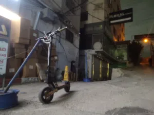 اسكوتر للبيع600شيكلا بيعا قبل العيد 48فولت اسكوتر اكويسا موجودا في الخليل عين سارا