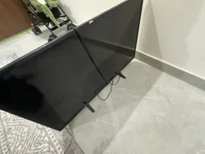تلفزيون سمارت 45 بوصه