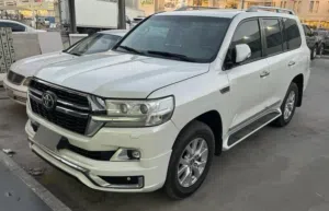 Toyota Land Cruiser GXR-V8