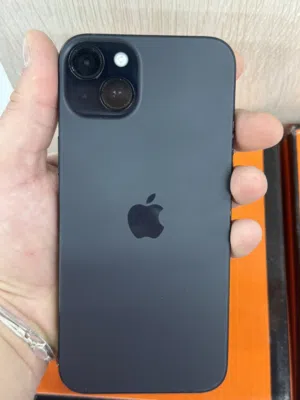 آيفون 15 بلس