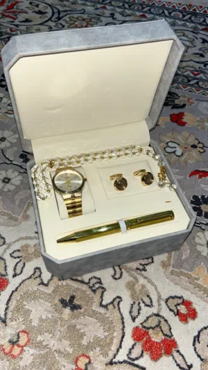 Analog Quartz Others watches for sale in Al Riyadh