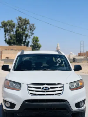 Used Hyundai Santa Fe in Bani Walid