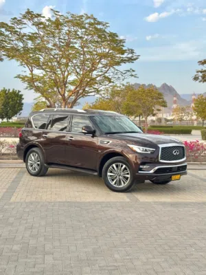 Used Infiniti QX80 in Al Dakhiliya