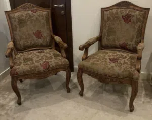 كراسي انتيك للبيع