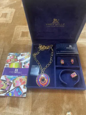 Elegant Frey Wille enamel jewelry set