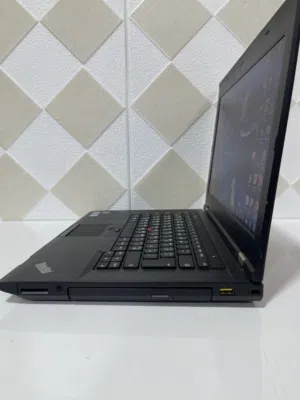 Windows Lenovo for sale in Basra