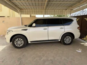 Used Nissan Patrol in Al Dakhiliya