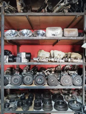 محرك وجير وقطع غيار مستعمل وسكراب جيب ونيسان جوك
