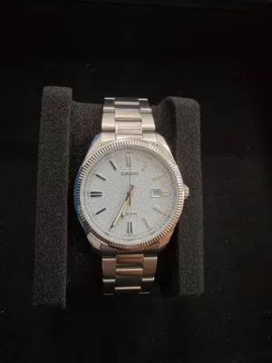 Analog Quartz Casio watches  for sale in Northern Governorate