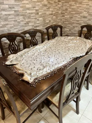 طاولة سفره مستعمل 8 مقاعد